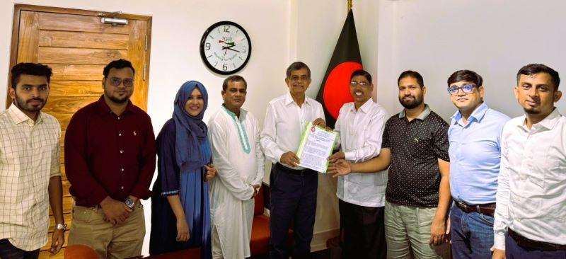 শিক্ষা উপদেষ্টার সাথে উর্দুভাষী প্রতিনিধি দলের সাক্ষাৎ